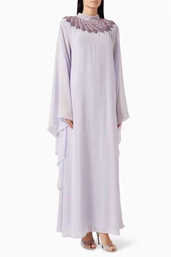 قفطان مطرز بالخرز