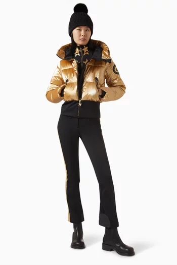 جاكيت بومباردينو بغطاء رأس وتصميم مبطن بالزغب