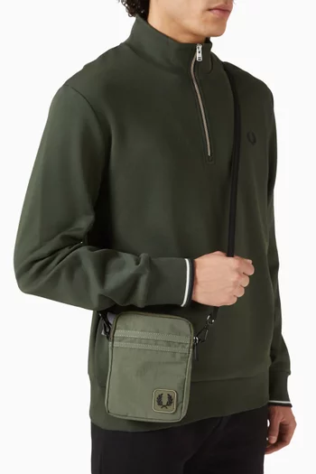 حقيبة كروس صغيرة برقعة نايلون