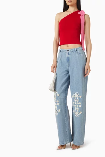 بلوزة تاشا بكتف مكشوف