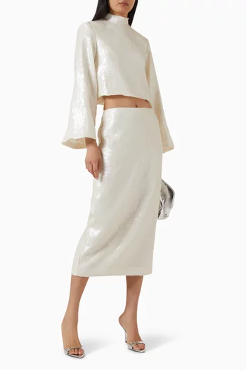 بلوزة لاين مطرزة بالترتر