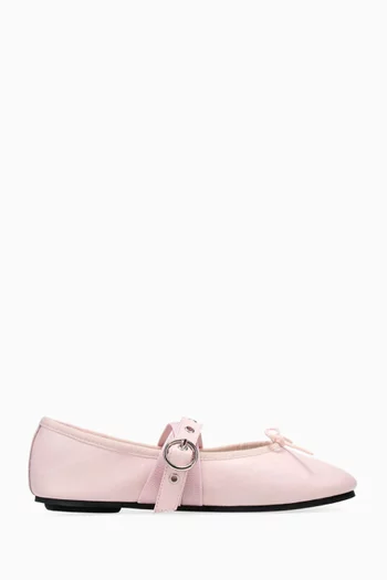 Ballet Twist Mary Jane Flats in Leather
