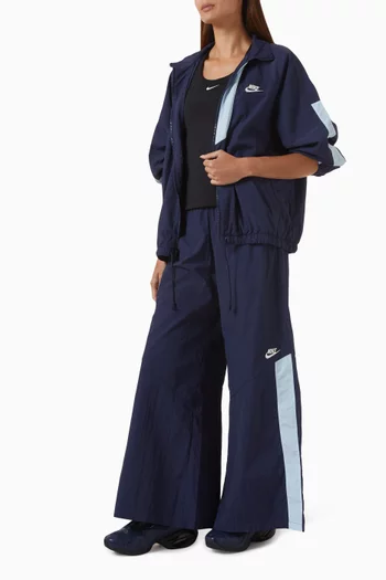 جاكيت رياضي واقٍ من الرياح بقصة فضفاضة