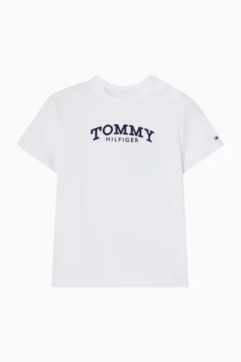 تي شيرت بطبعة شعار الماركة قطن