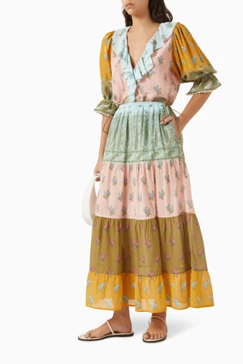 تنورة لوسينت طويلة بطبقات متعددة