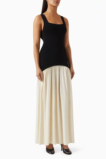 The Camila Maxi Dress in Viscose-blend