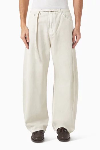 Garment-dyed Curved Jeans in Denim