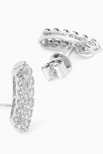 أقراط بيراميد زينيث مرصعة بالماس ذهب عيار 18