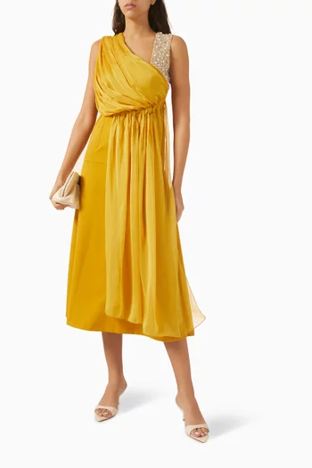 فستان سهرة مزين بتطريزات بالكريستال كريب وشيفون