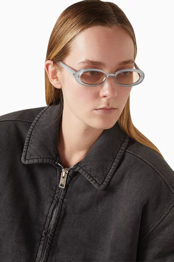 Outta Love Oval Sunglasses in Polymer