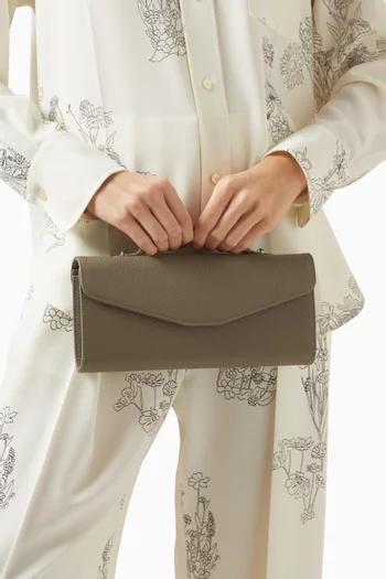 حقيبة جيم بتصميم ظرف جلد