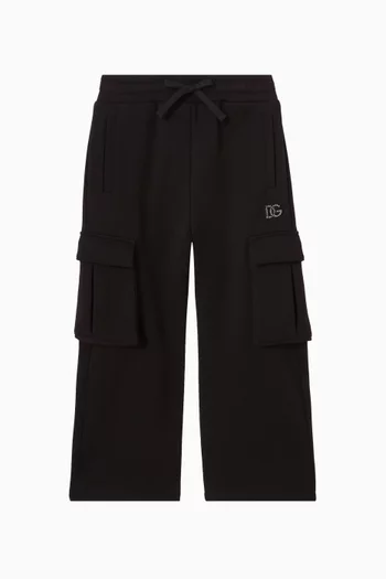 بنطال رياضي بجيوب كارغو وشعار الماركة قطن