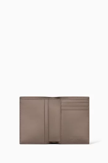 محفظة بفتحات للبطاقات جلد