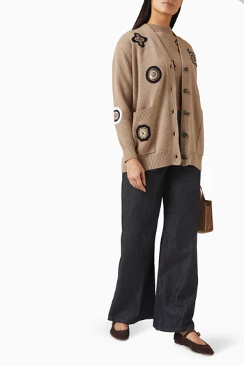 بنطال جينز بقصة ساق واسعة دينم