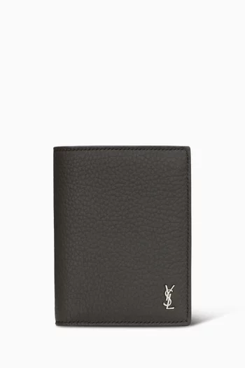 محفظة صغيرة بفتحات للبطاقات وشعار كاسندر جلد