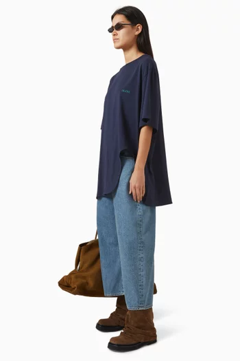 Curved Slit-hem T-shirt