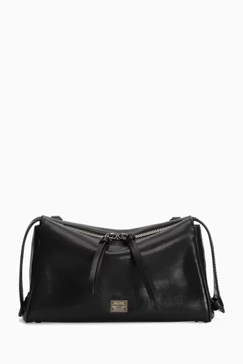 Vittoria Shoulder Bag in Leather