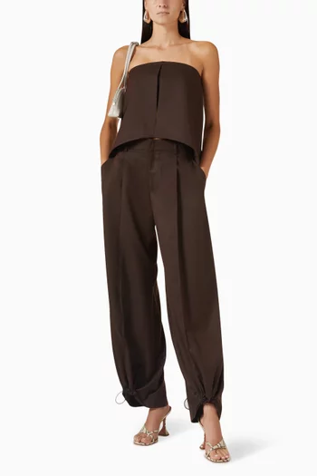 بلوزة كارا بلا حمالات