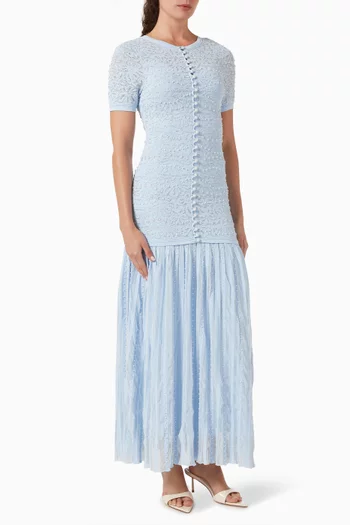 فستان طويل منسوج مزين بتطريزات