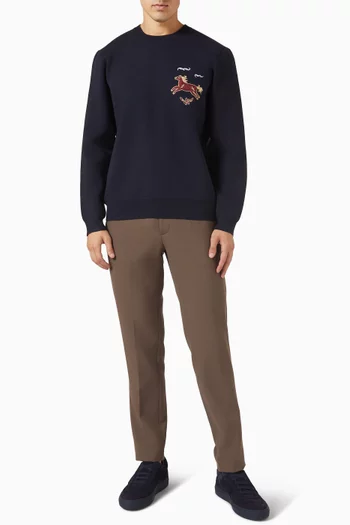 سترة مزينة بحصان