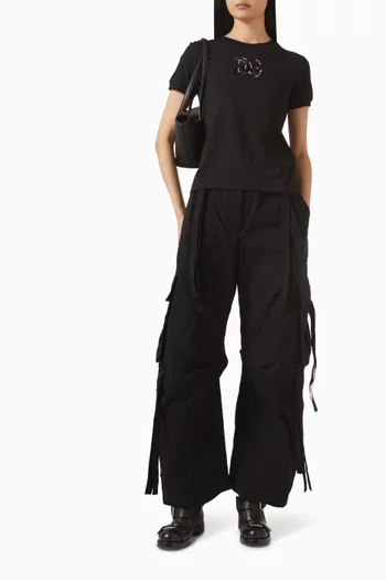 تي شيرت مطرز بشعار حرفي DG‏ قطن وجيرسيه