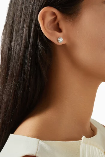 أقراط مرصعة بالماس ذهب أبيض عيار 18