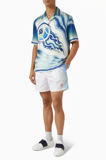 شورت سباحة بتطريز شعار الماركة