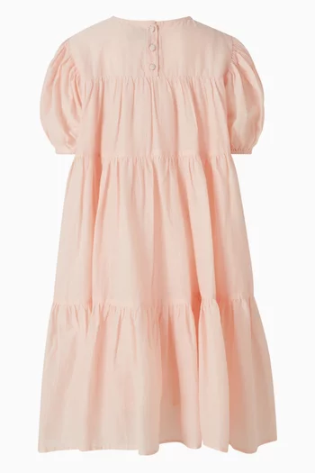 فستان مطرز بطبقات متعددة