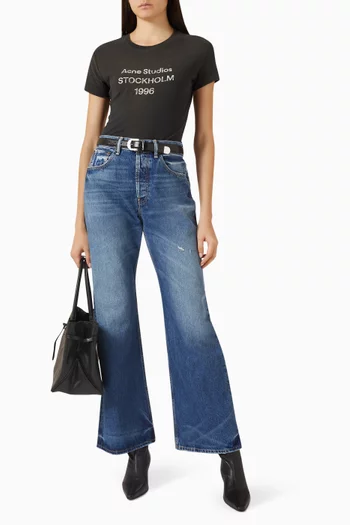 تي شيرت بطبعة شعار الماركة قطن وقنب