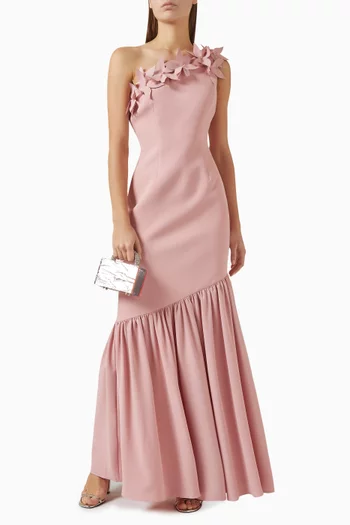 فستان سهرة بكتف مكشوف مزين بزهور كريب