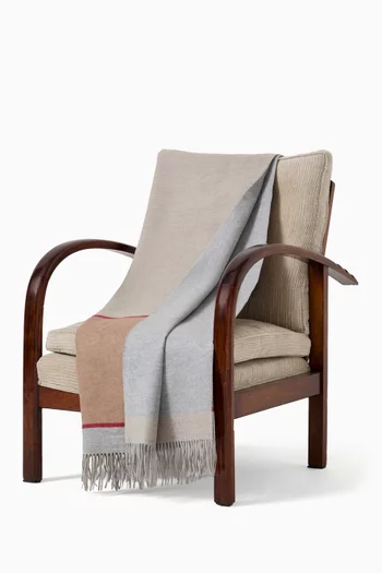 غطاء بشرّابات حرير