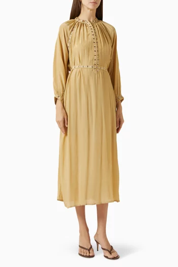 فستان متوسط الطول بحزام