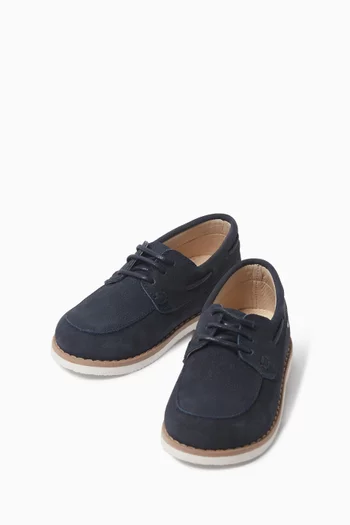 Boat Shoes in Suede Leather