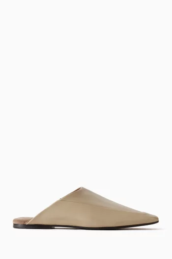 Slippers in Calfskin Leather