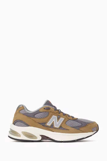 2010 Sneakers in Mesh & Suede