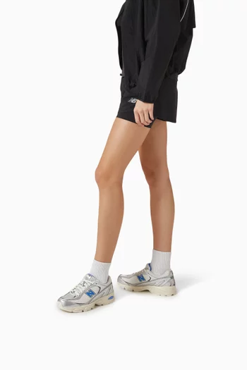 509 Sneakers in Metallic Leather