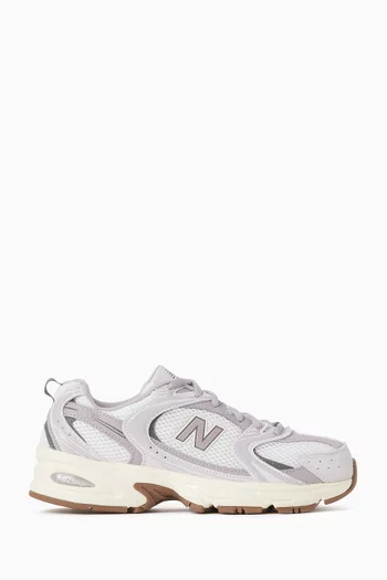 530 Sneakers in Mesh