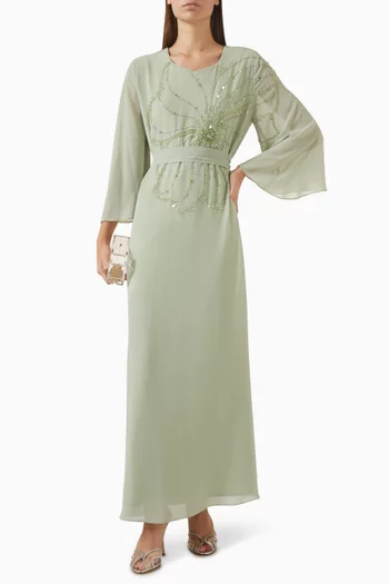 فستان بحزام وتطريزات بالخرز شيفون