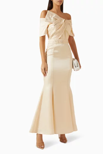 فستان بحزام وتطريزات بالخرز أورجانزا