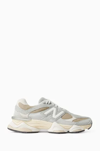 9060 Sneakers in Suede & Mesh