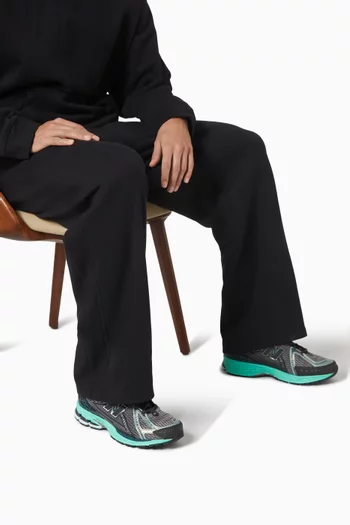 1906R Sneakers in Mesh