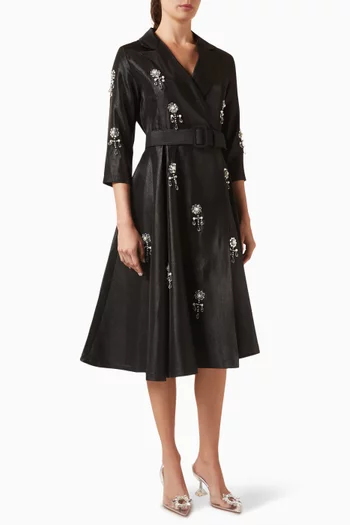 فستان مزين بتطريزات بالكريستال قطن