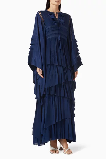 فستان طويل بكشكش