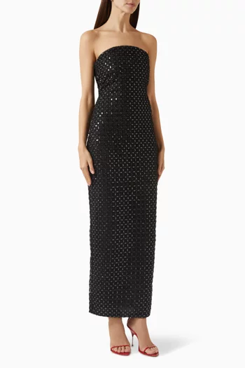 فستان مطرز بالخرز