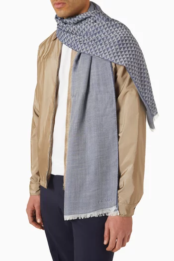 Printed Scarf in Cashmere, Wool & Silk