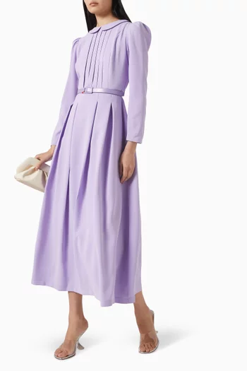 فستان بحزام وطيات