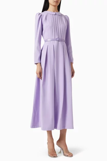 فستان بحزام وطيات