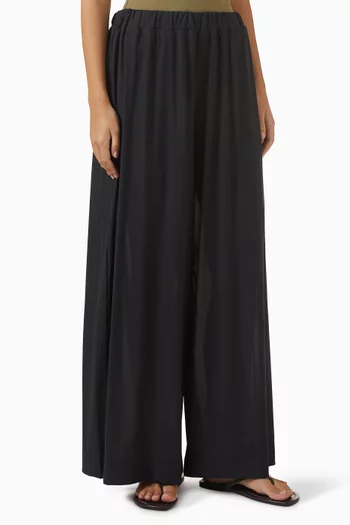 بنطال مارزا للارتداء فوق ملابس السباحة