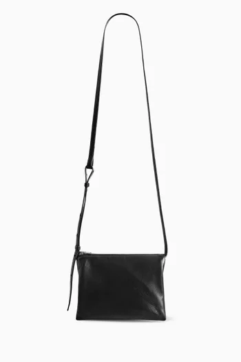 Trove Crossbody Bag in Leather
