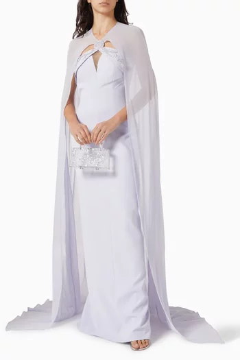 فستان بكاب وأكتاف مكشوفة